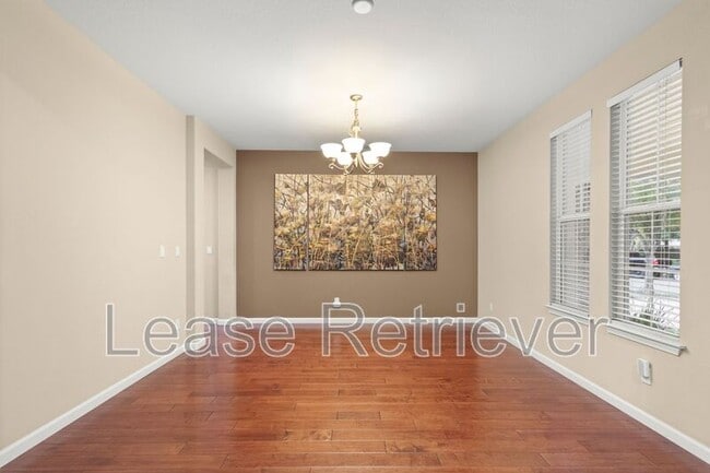 Building Photo - 265-269 S Sonrisa St