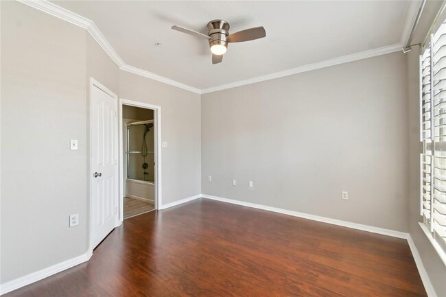Building Photo - 5000 Culbreath Key Way