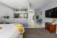 Building Photo - 110 South Park Avenue