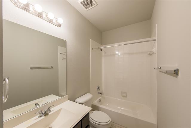 Building Photo - 1200 Pigeon Hawk Drive