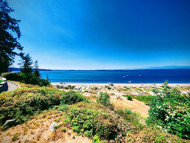 Private Beach Access just a 5 minute walk - 5505 Robinswood Ln