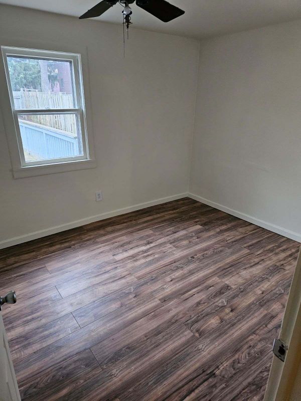 Building Photo - 2428 3rd Ave