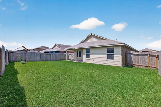 Building Photo - 6014 Namika St
