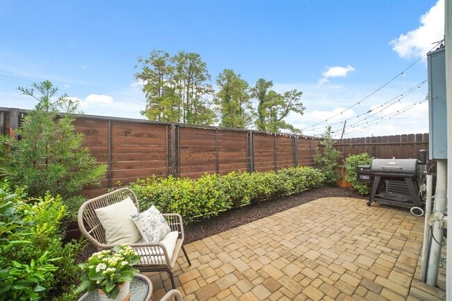 Building Photo - 1505 Canter Bayou Way