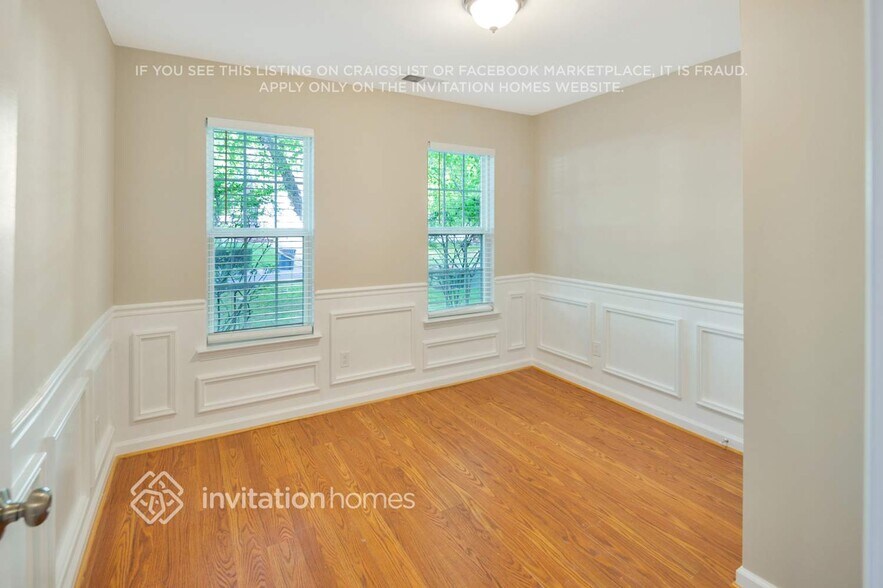 Building Photo - 16900 Taft Ct