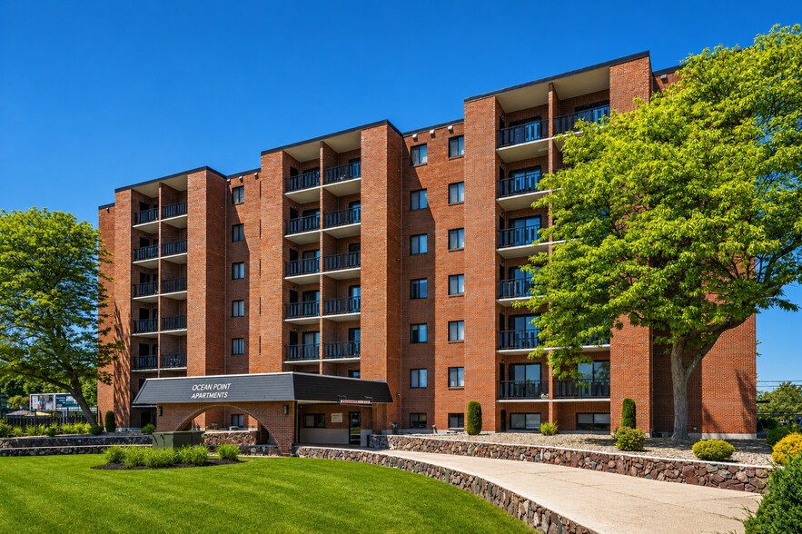 Building Photo - Ocean Point Apartments