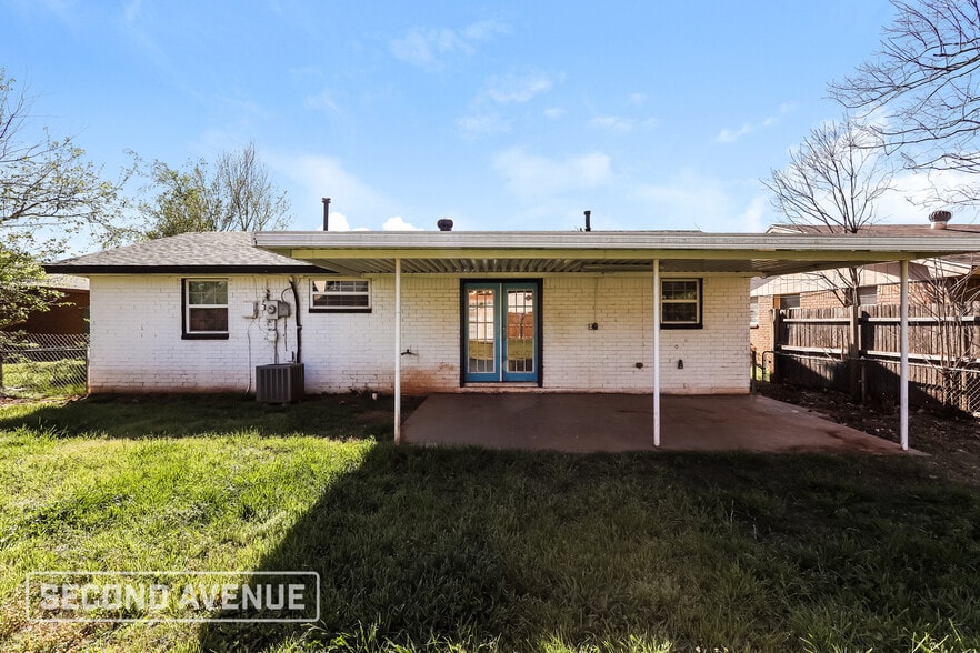 Building Photo - 5316 S Bodine Dr