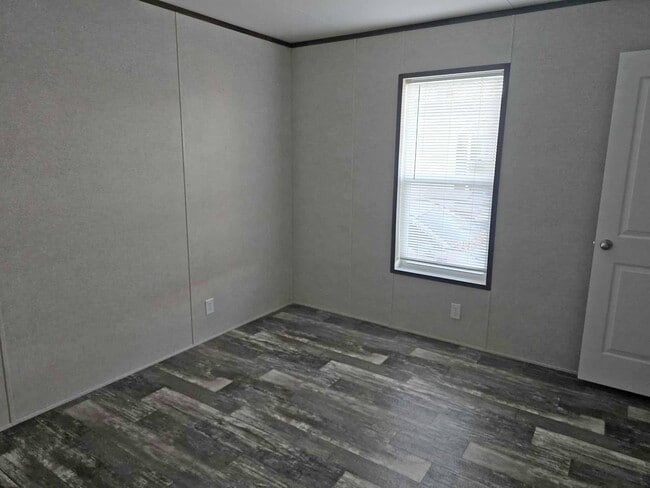 Building Photo - 613 Polk St