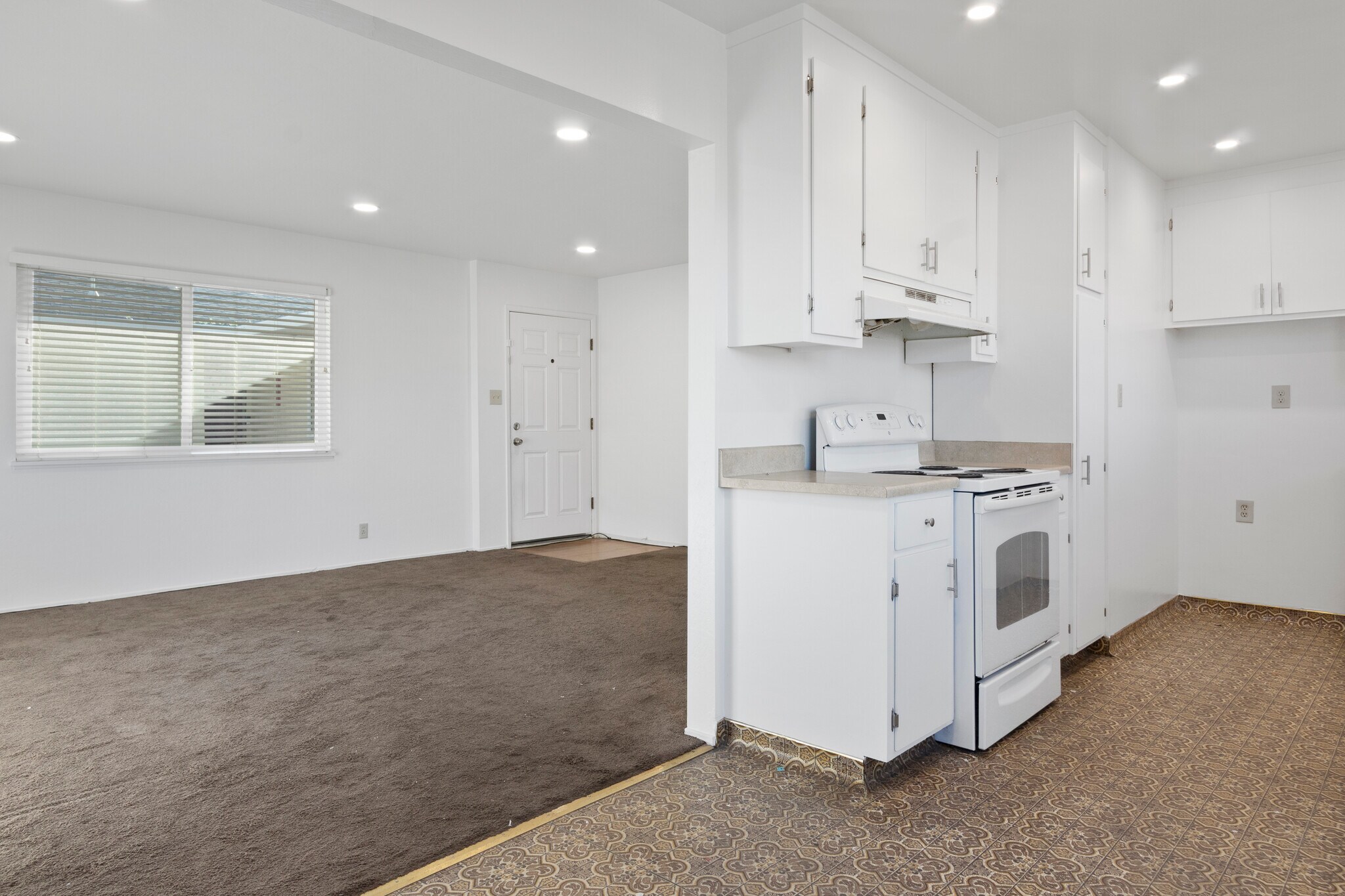 Building Photo - 2619 Barrett Ave