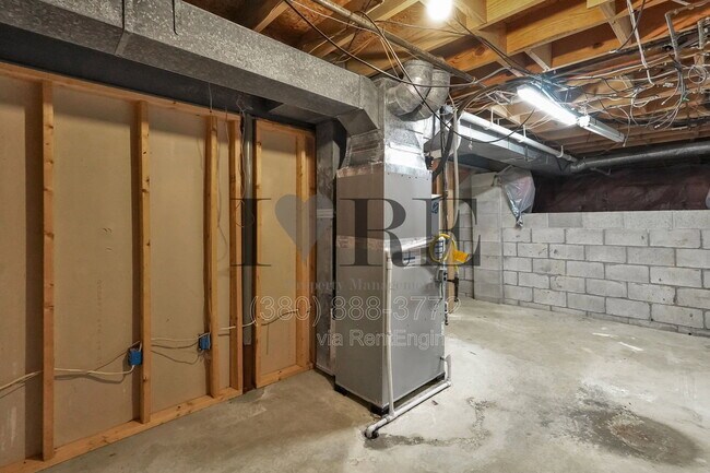 Building Photo - 5066 Ivywild Ave