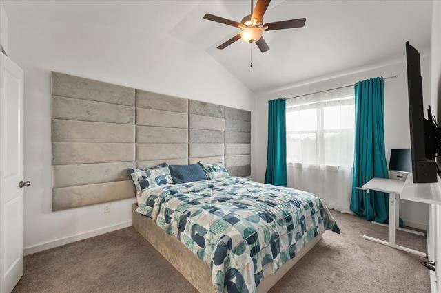 Building Photo - 5824 Ridgeline Dr