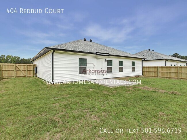 Building Photo - 404 Redbud Ct