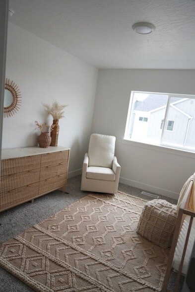 Building Photo - 1396 N 1780 E