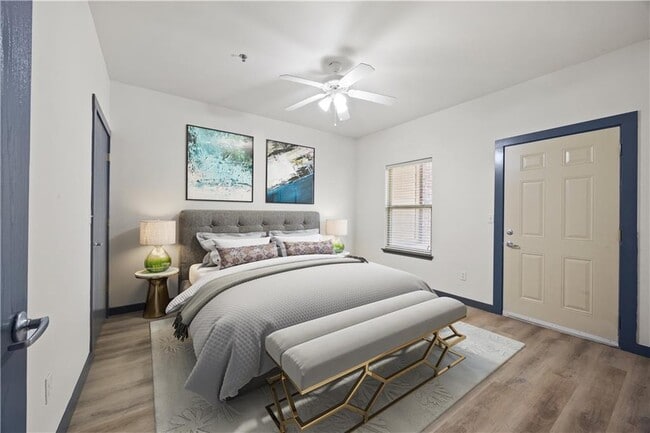 Building Photo - 2619 N Quality Ln