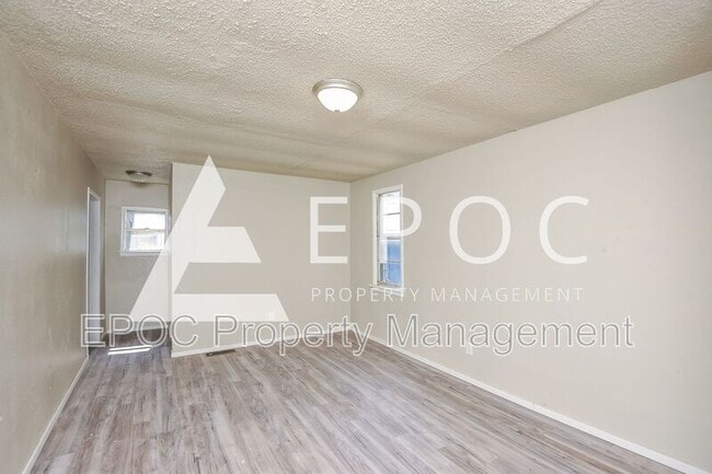 Building Photo - 1306 Harrison St