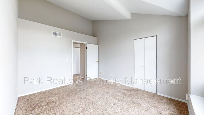 Building Photo - 4760 S Wadsworth Blvd