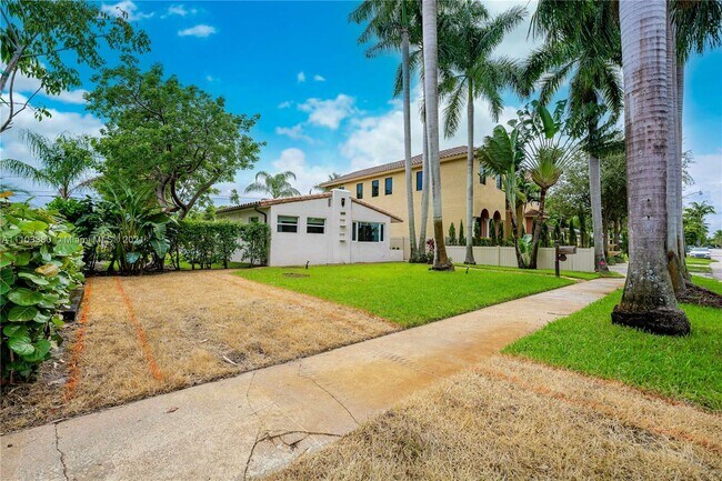 Building Photo - 1622 Mayo St