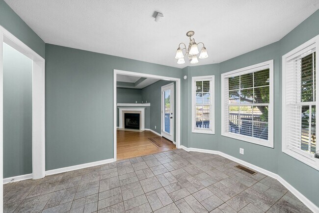 Building Photo - Lovely Home in Arbor Greene Neighborhood w...