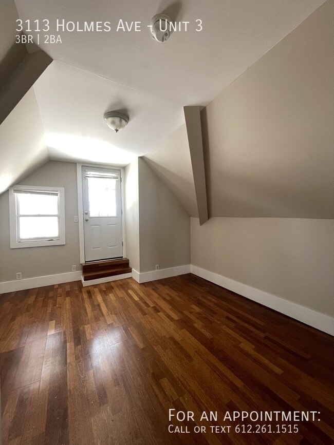 Building Photo - 3113 Holmes Ave