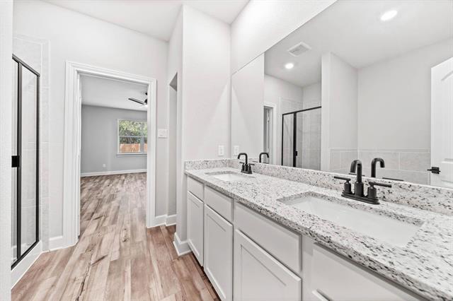 Building Photo - 2008 Hardwick Dr