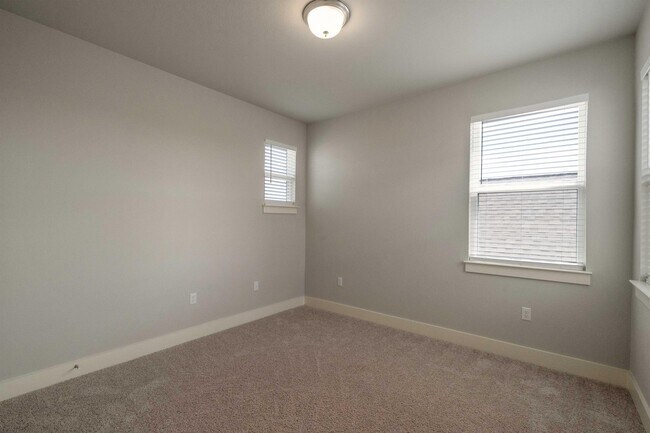 Building Photo - 9124 Cattle Baron Path