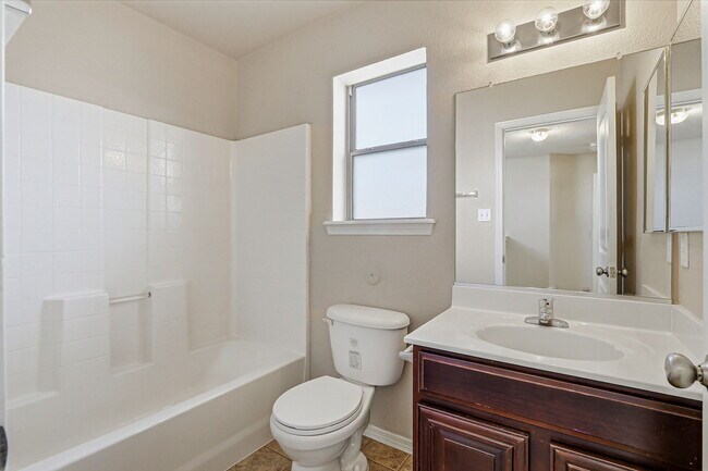 Building Photo - 14160 Lasso Rock Dr