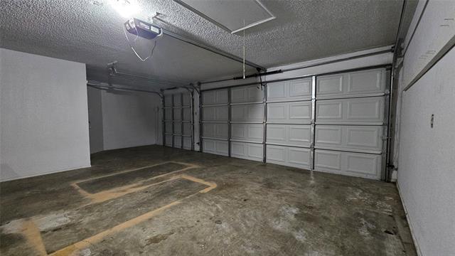 Building Photo - 1700 Kendolph Dr