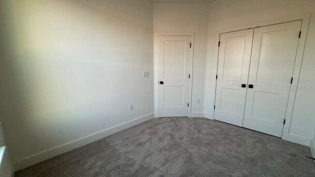 Building Photo - 15244 Groveside Rd