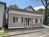 Building Photo - [00201T]