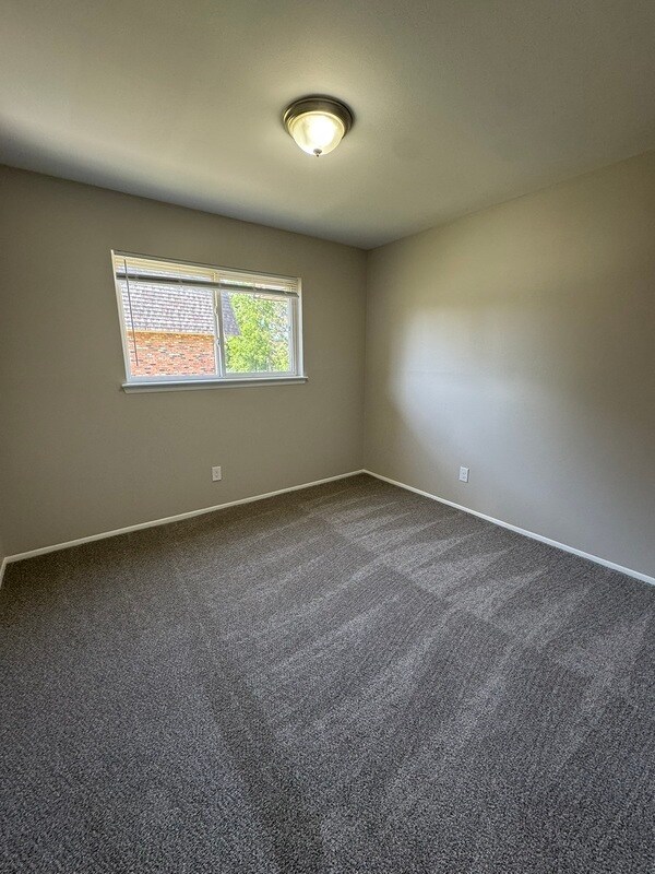 Building Photo - 11335 Old Goddard Rd