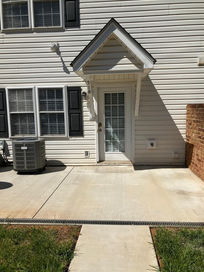 Building Photo - 518 Northwynd Cir