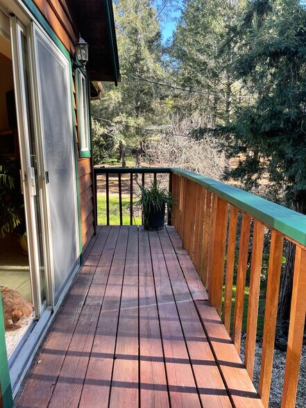 Private Deck - 4520 Montecito Ave