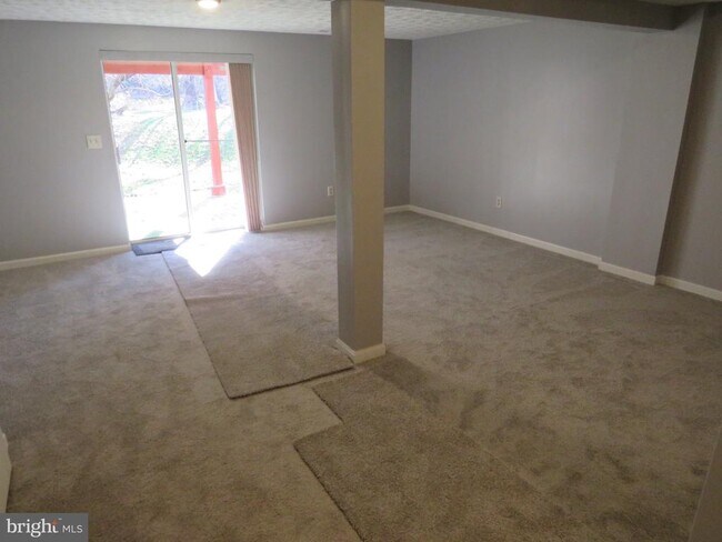 Building Photo - 993 Joshua Tree Ct