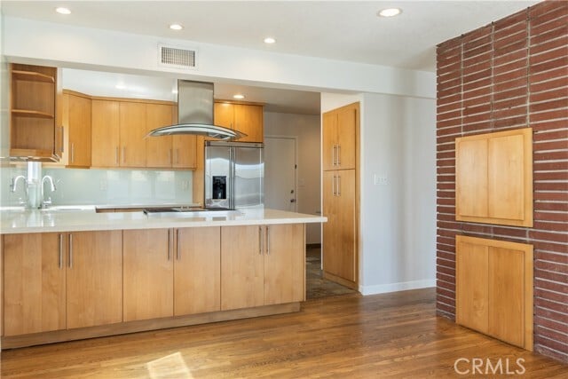 Building Photo - 828 Stevely Ave