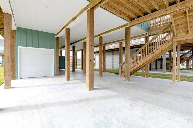 Building Photo - 943 Gulf Shores Dr