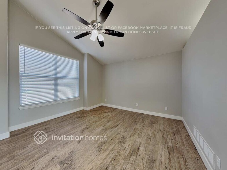 Building Photo - 1647 Silver Meadow Cir
