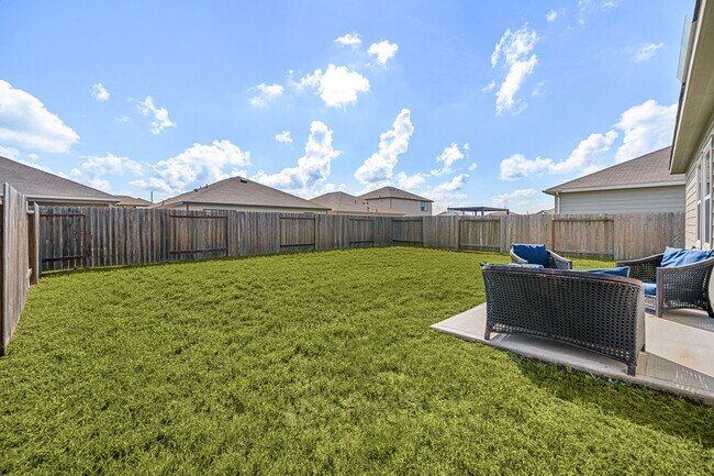 Building Photo - 1073 Water Oak Ln