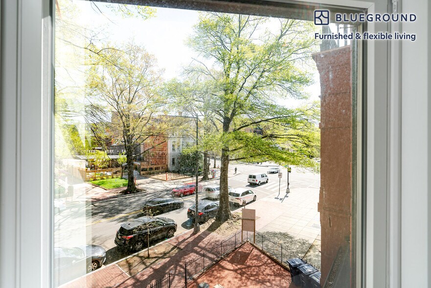 Building Photo - 1321 Rhode Island Ave NW