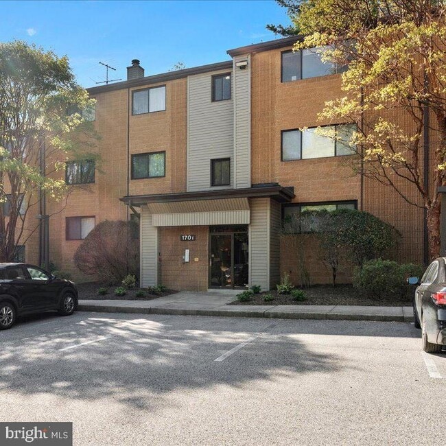 Building Photo - 1701 Mt Washington Ct