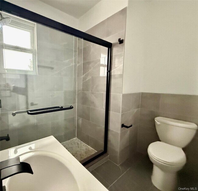 Building Photo - 55 Ramsey Ave