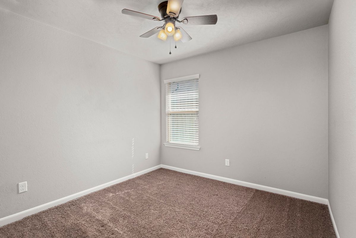 Building Photo - 2079 Positano Loop