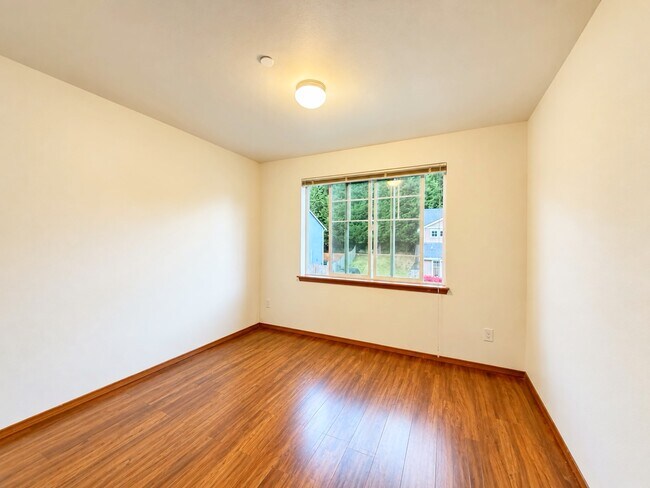 Building Photo - 3632 Reagan Ave