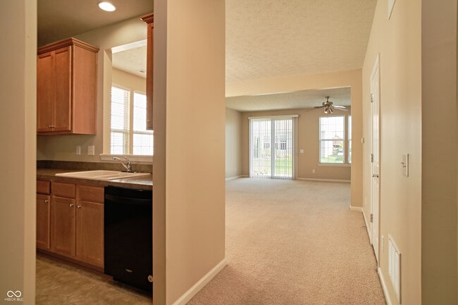 Building Photo - 16041 Marsala Dr