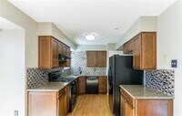 Building Photo - 7681 Blueberry Hill Ln
