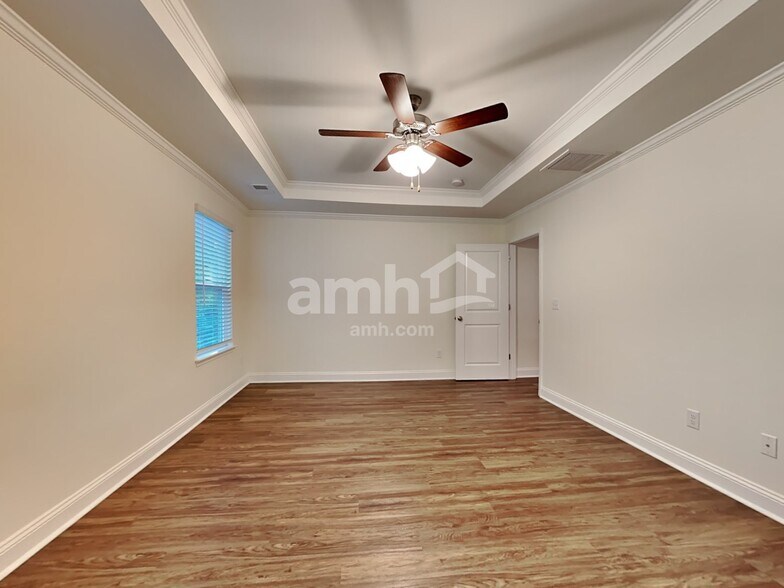 Building Photo - 145 Sweetgum Drive