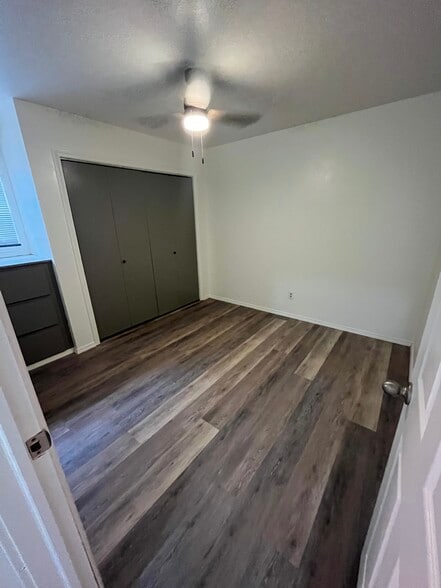 Building Photo - 221 N Duncan St