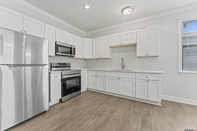 Building Photo - 1917 Minnesota St