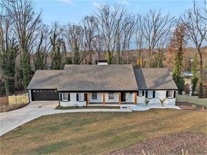 Building Photo - 788 Sherwood Rd N W