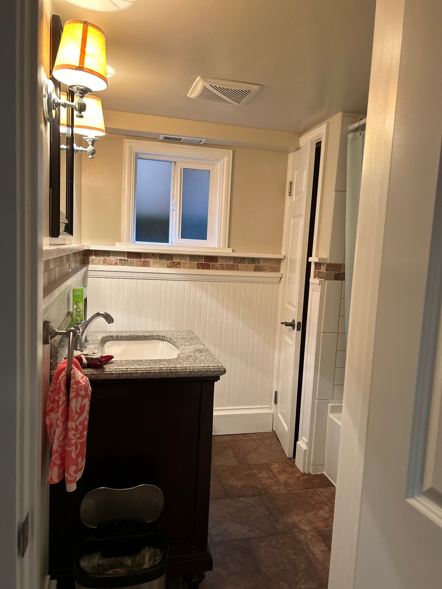 Bathroom - 1515 Arboretum Plz E