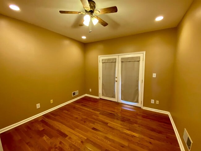 Building Photo - Charming 2 Bedroom/2 Bathroom Townhome in Harwood, Baltimore, MD!